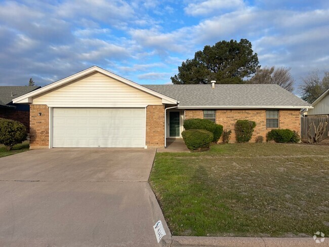 Building Photo - 3/2/2 updated in 2023! Rental