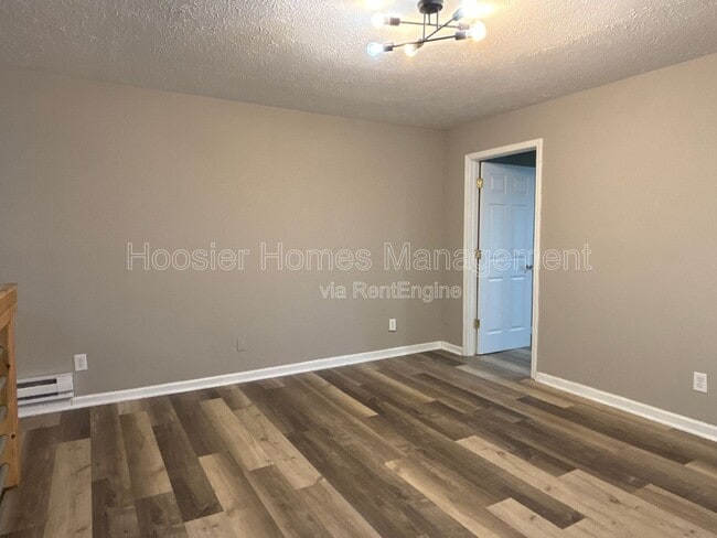 Photo - 1340 Barth Ave