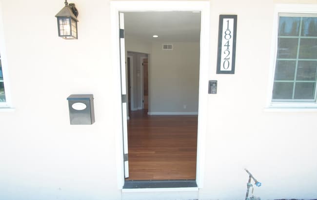 Photo - 18420 Crest Ave