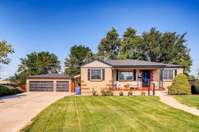 Building Photo - 1367 S Beach Ct