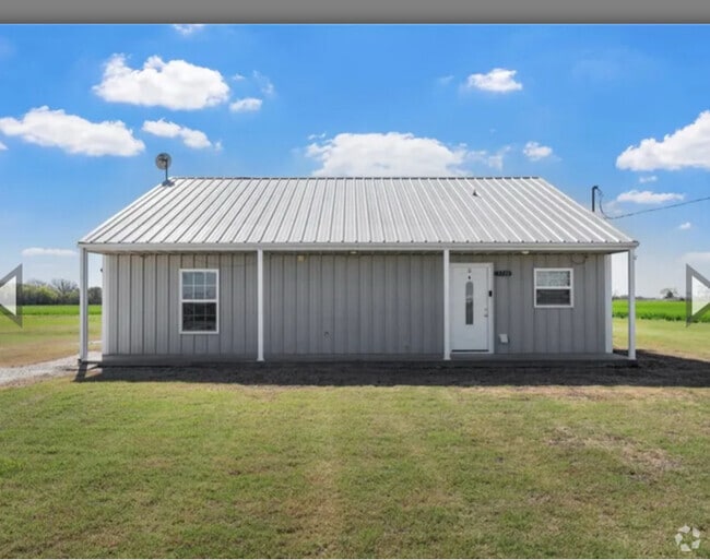 Building Photo - 5730 Leroy Pkwy Rental