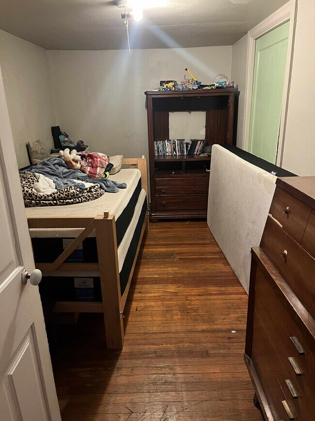 Photo - 305 7th St Unit 3