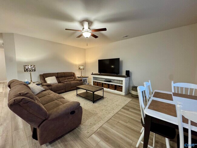 Photo - 18794 Cottontail Ln