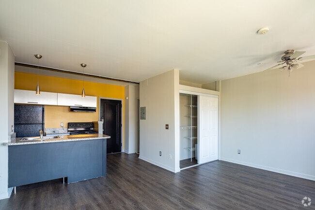 Interior Photo - The Aldor Rental