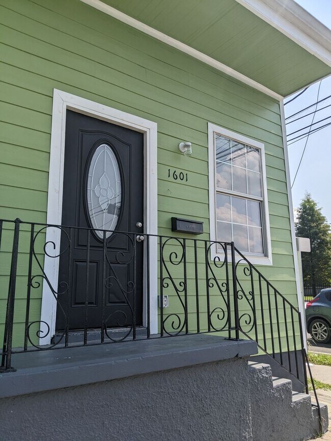 Photo - mjt1601 Unit 1601