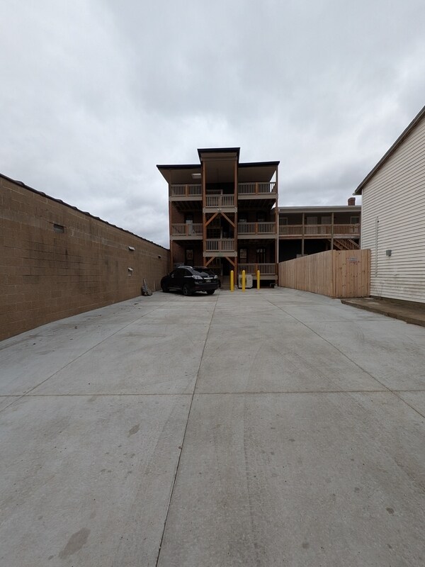 Photo - 3233 Morgan Ford Rd