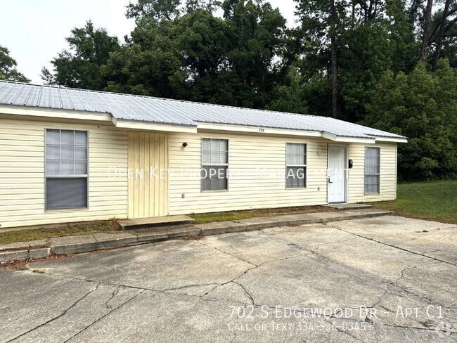 Building Photo - 702 S Edgewood Dr Unit C1 Rental
