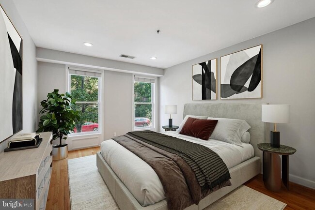 Photo - 110 Cameron St Unidad CS103