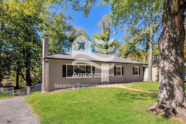 Photo - 327 Wedge Dr