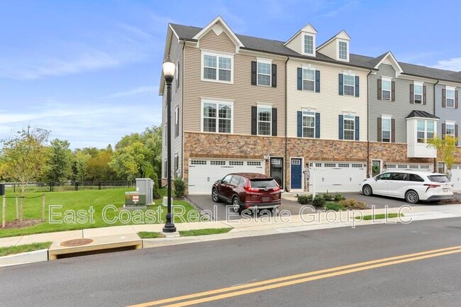 Photo - 1716 Atlas Dr