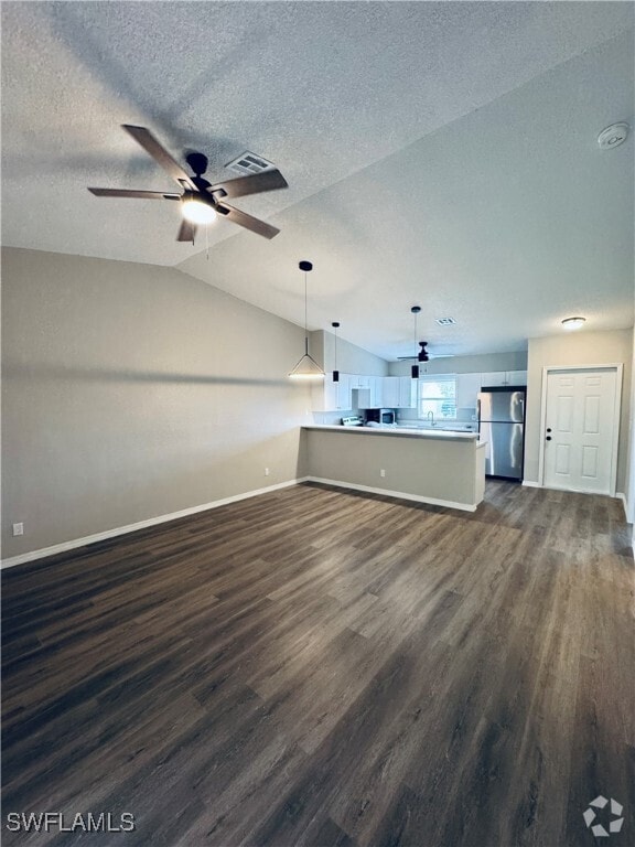 Building Photo - 17418 Dowling Dr Rental