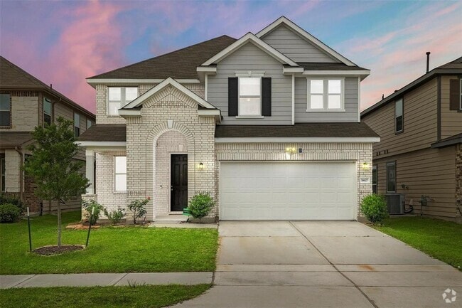 Building Photo - 14627 Monterey Cypress Dr Rental