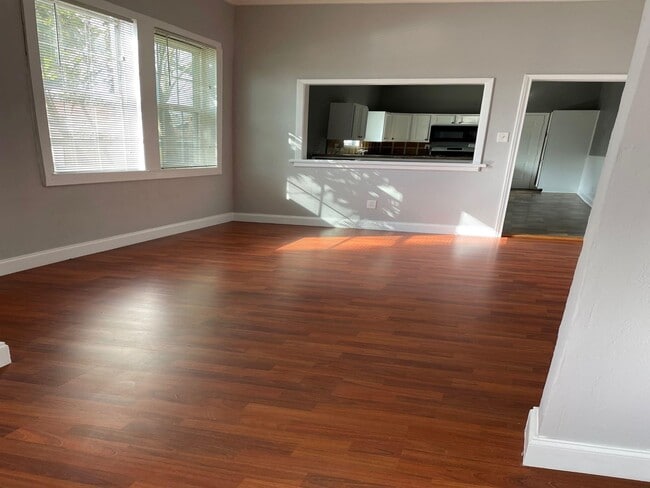 Photo - 504 Green St