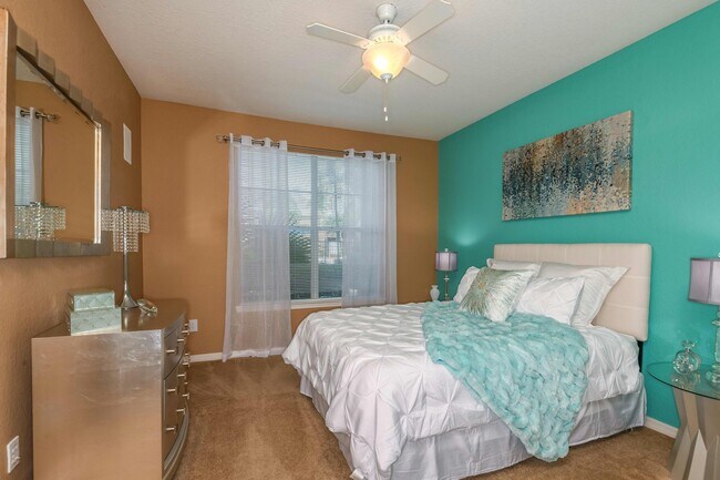 Charles Towne apartments — community photo