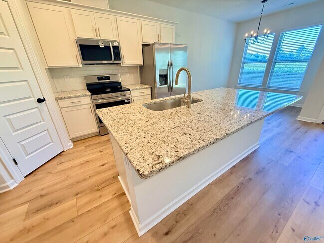 Photo - 16639 Aspen Ln