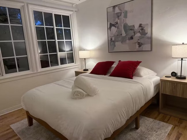 Photo - Lion's Grove A Unit 6654