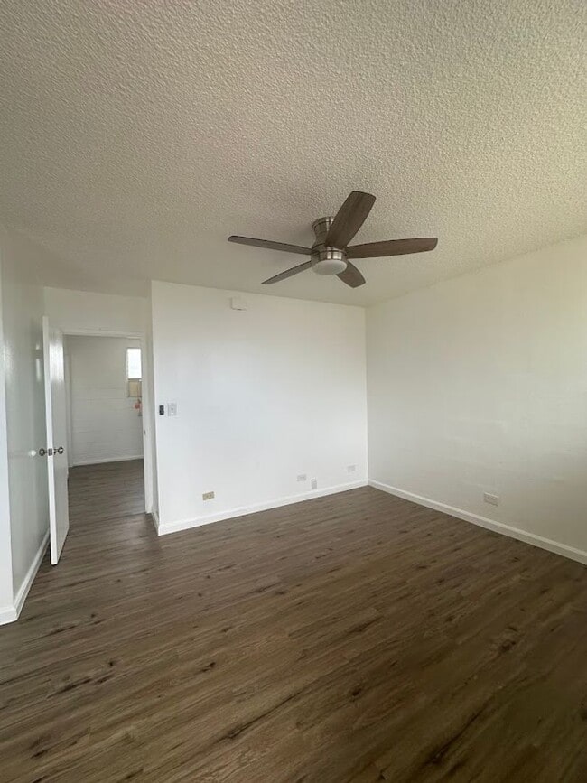 Photo - 1120 Hassinger St