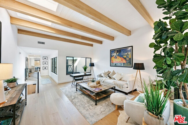 Photo - 6502 Dume Dr Condo