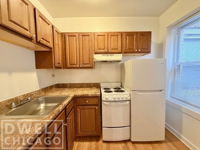 Photo - 1820 N Humboldt Blvd Unidad S