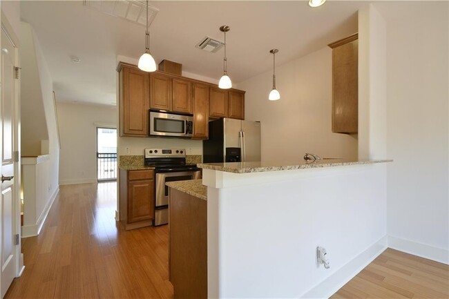 Photo - 13420 Lyndhurst St Townhome