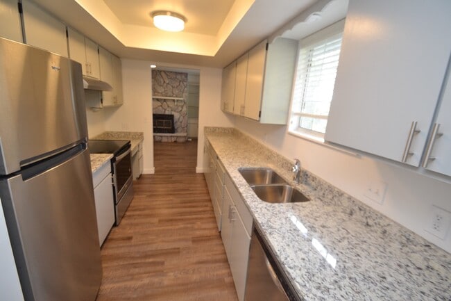Photo - Granduer Drive Unit 1903 Granduer Dr.