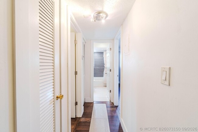 900 NE 12th Ave Unit 408