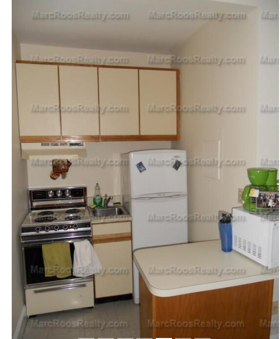 Photo - 867 Beacon St