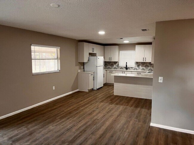 Photo - 5114 Danny Boy Cir