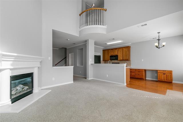 Photo - 600 Mozart Way