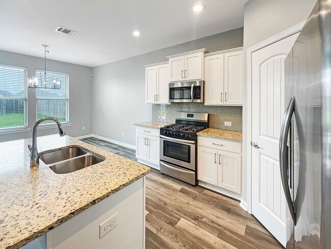 Photo - 3219 Baywood Ave