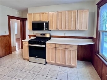 Photo - 292 Beech St Unit 1