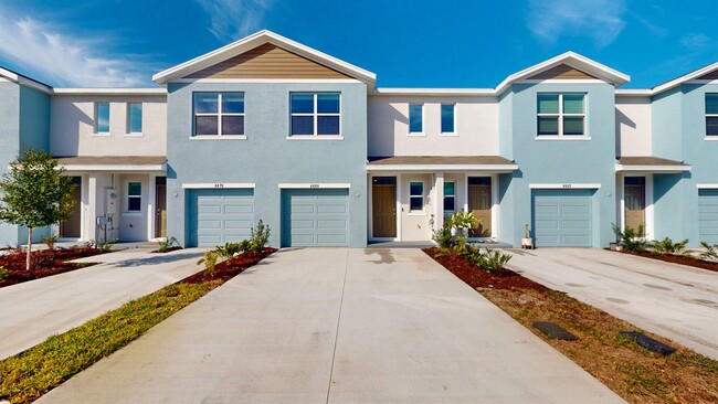 Brand New Townhome Available, near downtow... - Brand New Townhome Available, near downtow...