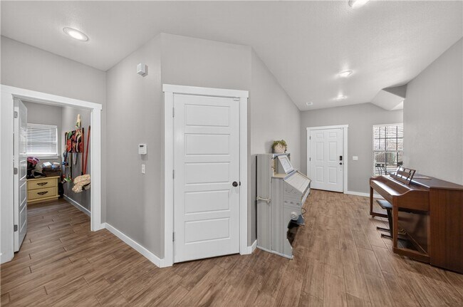 Photo - 396 N Torc Ln