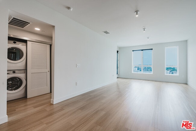 Photo - 10601 Washington Blvd Unit 428