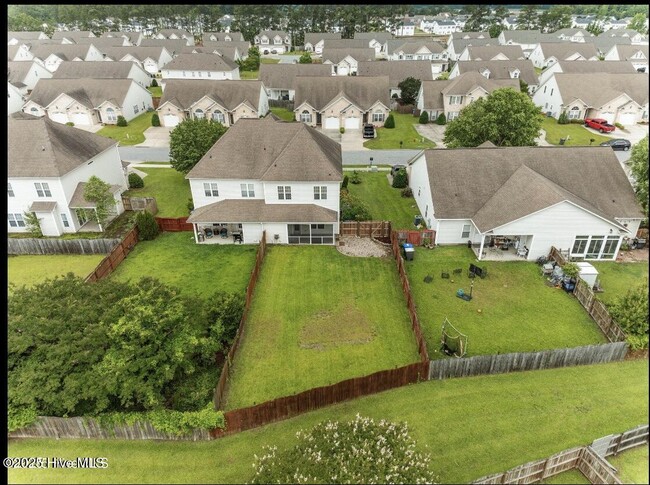 Photo - 1625 Brook Hollow Dr