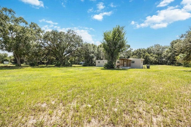Building Photo - 6451 Spinner Dr