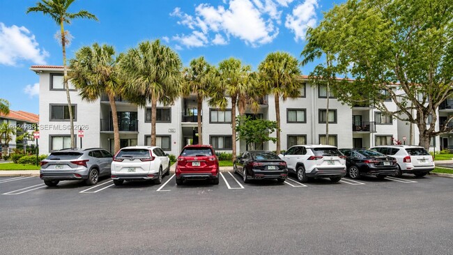 Photo - 9022 W Atlantic Blvd Unidad 223