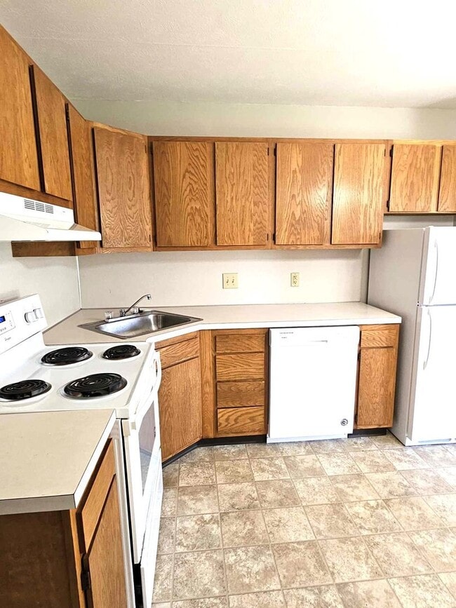 Photo - 3924 Kenowa Ave Unit #1