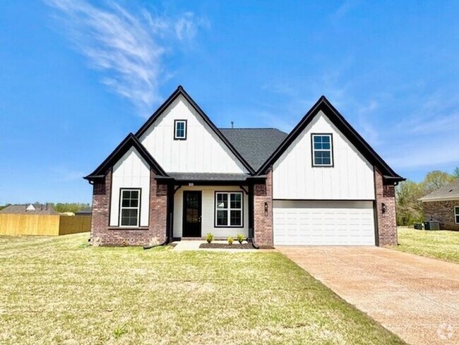Building Photo - Move In Special! Now Leasing a 4 bedroom 2... Rental