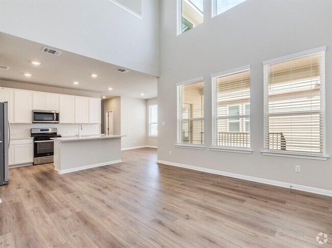 Building Photo - 708 Lone Peak Wy Rental