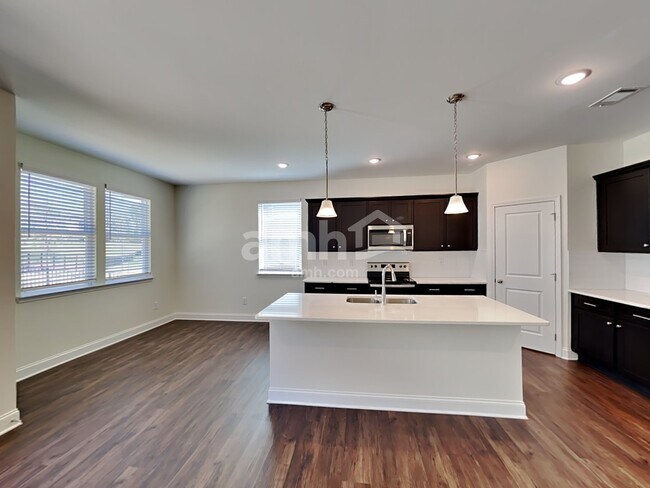 Photo - 5356 Pebble Bridge Way