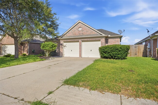 872 Rock Harbor Ln
