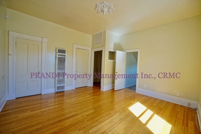 Photo - Victorian 1Br Apartment Close to Downtown Unit 6