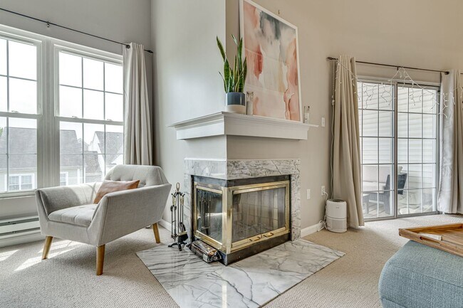 Photo - Top Floor Condo with Loft!