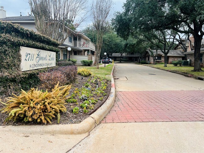 Photo - 2711 Grants Lake Blvd Unidad 152