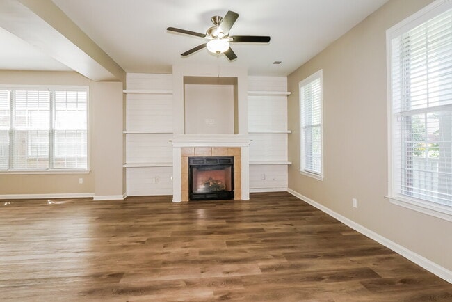 Photo - 8565 Griffin Park Dr