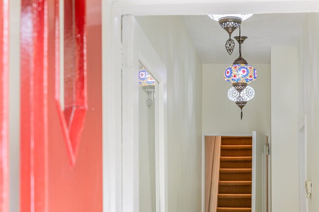 Photo - 115 Major St