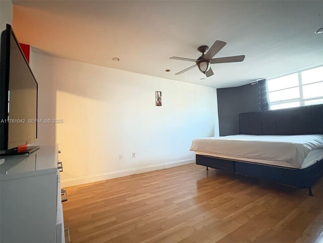 Photo - 1965 S Ocean Dr Unit 2F