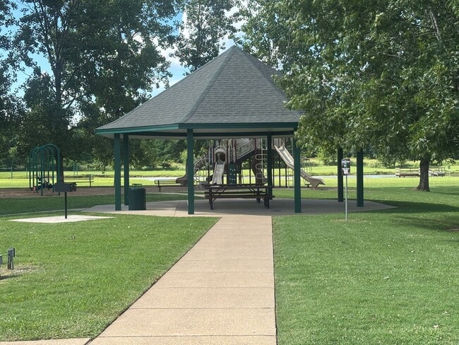 Photo - LEGACY SUBDIVISION IN BENTON SCHOOL DISTRICT