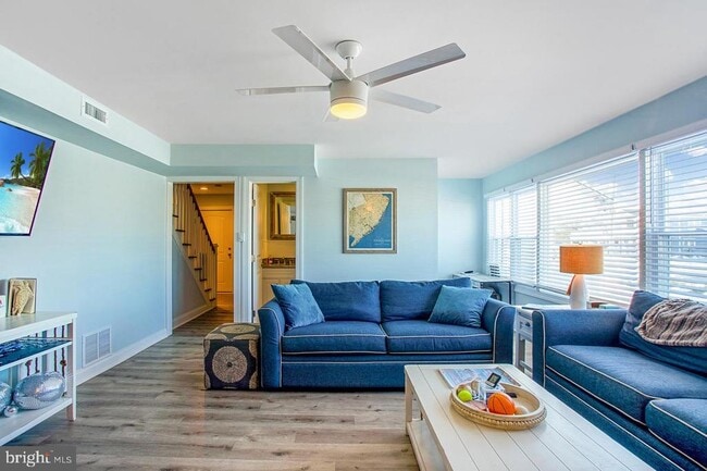 Photo - 6109 Atlantic Ave